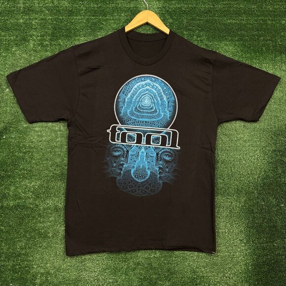Tool Aenima Album Rock Band T-Shirt Size Large - Picture 1 of 4